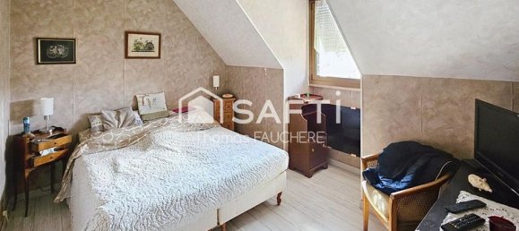 Casa de 3 dormitorios en Gagny, France No. 358463 9