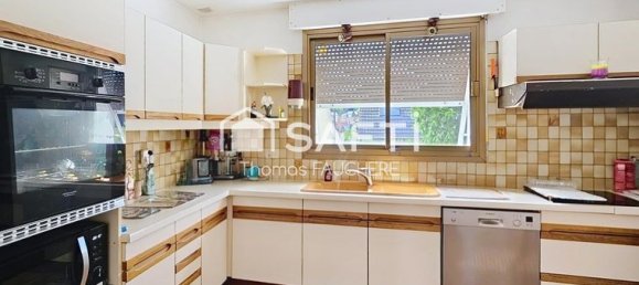 Casa de 3 dormitorios en Gagny, France No. 358463 4