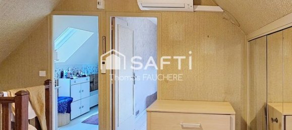 Casa de 3 dormitorios en Gagny, France No. 358463 8