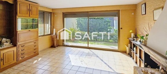 Casa de 3 dormitorios en Gagny, France No. 358463 3