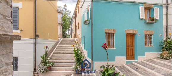 3 rooms Apartment in Numana, Italy No. 277532 5