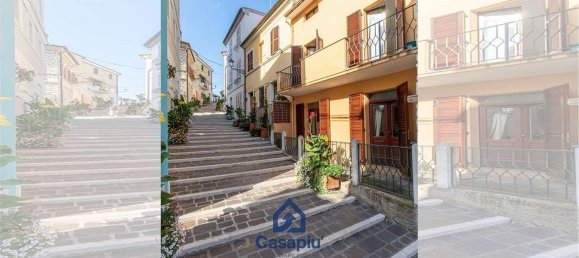 3 rooms Apartment in Numana, Italy No. 277532 4