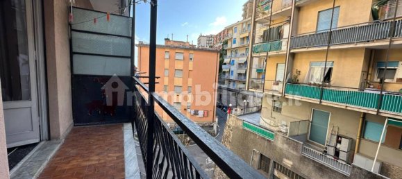 2 Schlafzimmer Wohnung in Genoa, Italy, Nr. 337237 19