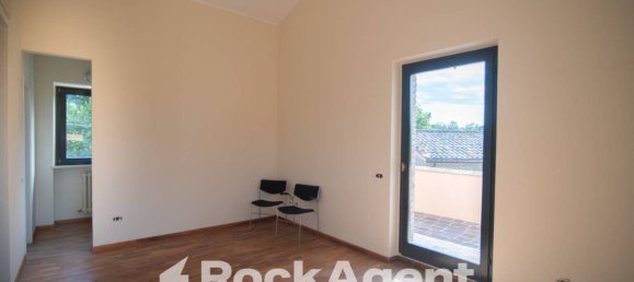 3 bedrooms Villa in Pesaro, Italy No. 265568 7