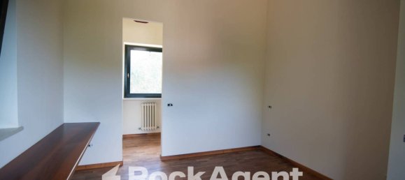 3 bedrooms Villa in Pesaro, Italy No. 265568 11