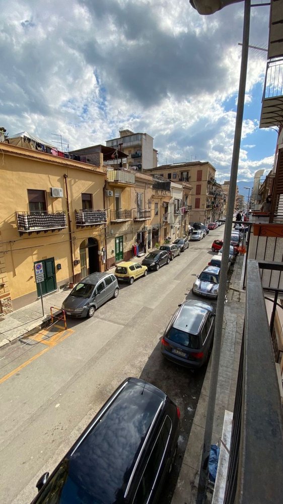 2غرفة شقة في Palermo, Italy رقم 51714