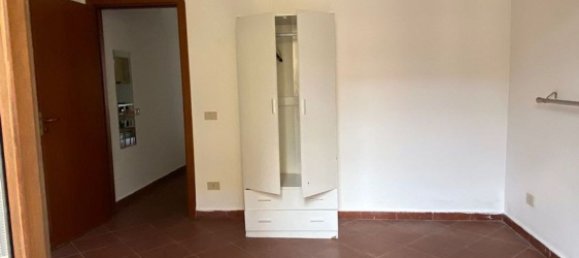 2غرفة شقة في Palermo, Italy رقم 51714 3