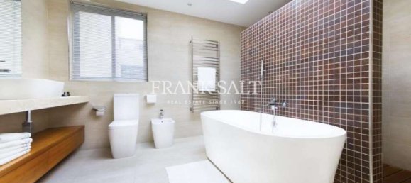 2 bedrooms Apartment in Sliema, Malta No. 1240 9