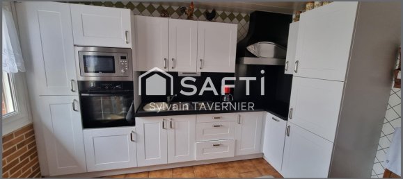 4 bedrooms House in Achicourt, France No. 62478 14