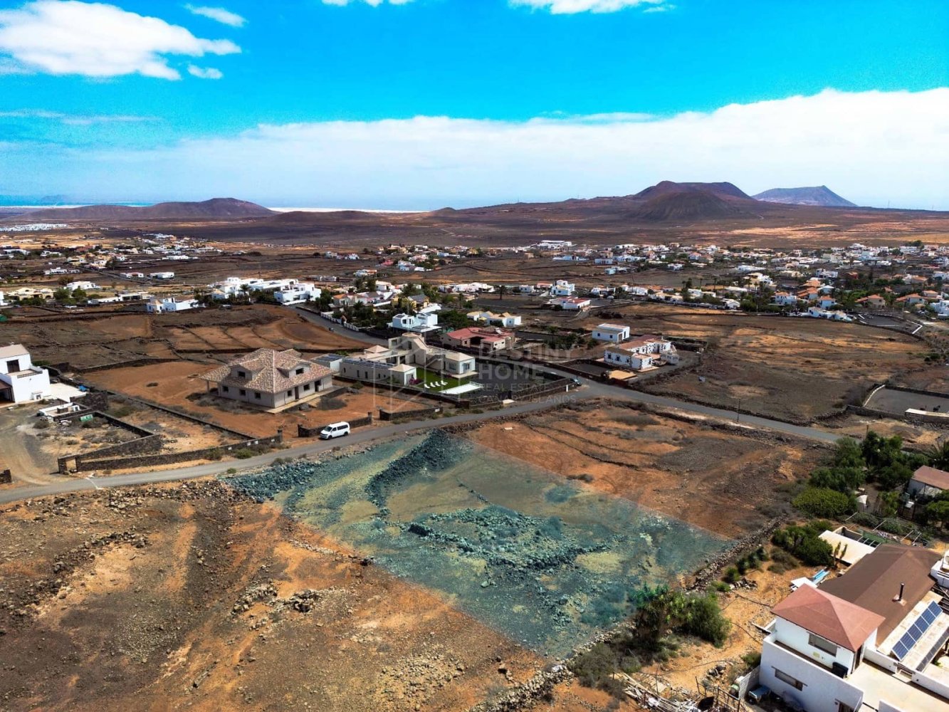  Land in La Oliva, Spain No. 227980