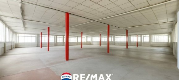  مستودع في Varese, Italy 1050متر مربع رقم 259585 10