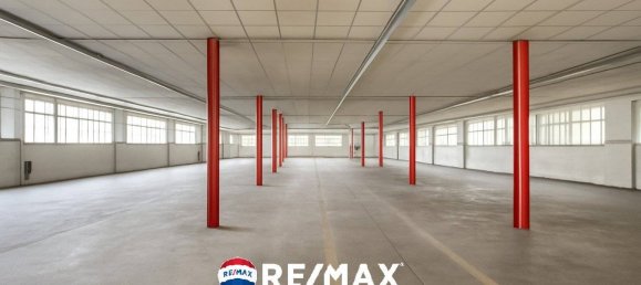  مستودع في Varese, Italy 1050متر مربع رقم 259585 11