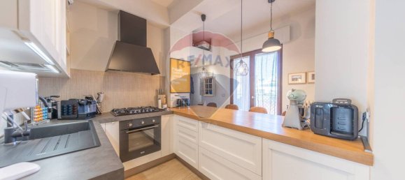 2 bedrooms Penthouse in Rome, Italy No. 333521 15