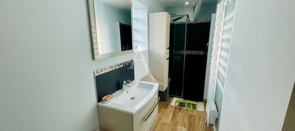 5 bedrooms House in Roissy-en-Brie, France No. 176731 6