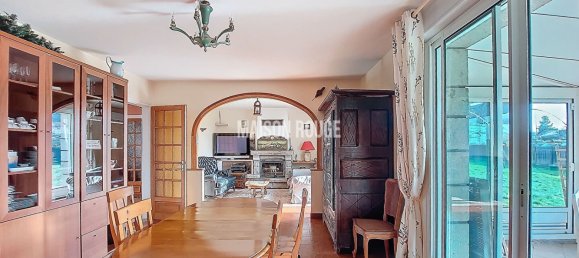 4 bedrooms Villa in Elven, France No. 208320 20