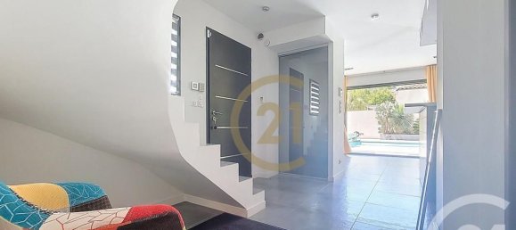 3 bedrooms Villa in Draguignan, France No. 277172 5