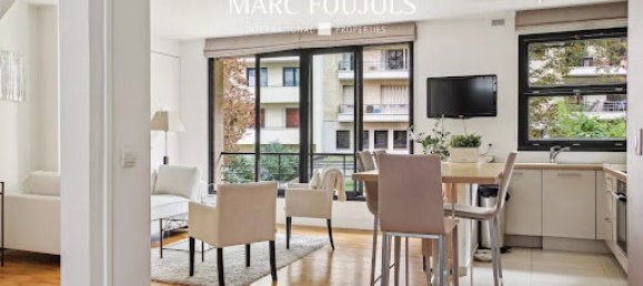 2 Schlafzimmer Doppelhaus in Paris, France, Nr. 175362 7