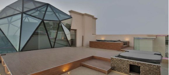 8 bedrooms Villa in Jumeirah, UAE No. 5525 8