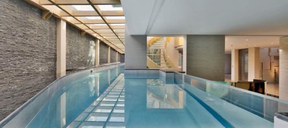 8 bedrooms Villa in Jumeirah, UAE No. 5525 4