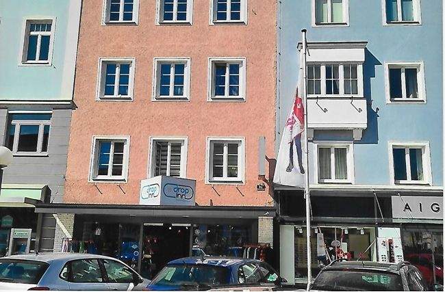 Gebäude in Ried im Innkreis, Austria 390m², Nr. 175623