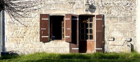 2 chambres Maison à Saint-Porchaire, France No. 100967 18
