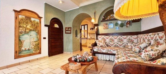 Квартира с 2 спальнями в Гвальдо Тадино, Италия № 357074 9