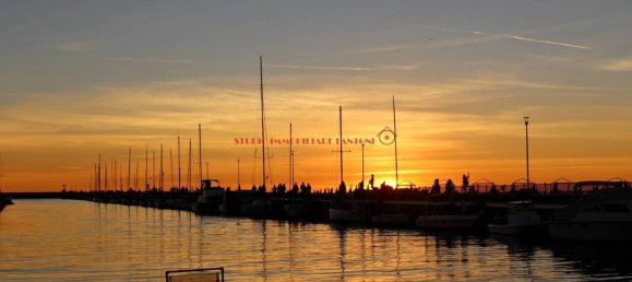 12 rooms Villa in Viareggio, Italy No. 22480 76