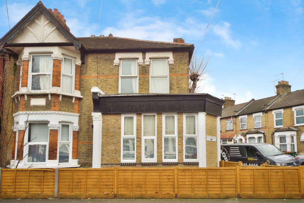 2 chambres Appartement à Plaistow, United Kingdom No. 11446