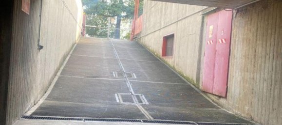 Garage à Pioltello, Italy 13m² No. 359042 2