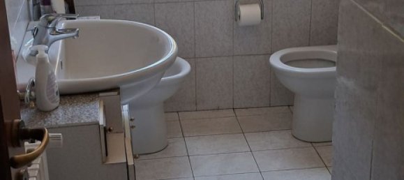 Casa de 6 dormitorios en Sant'Angelo Lodigiano, Italy No. 363373 10