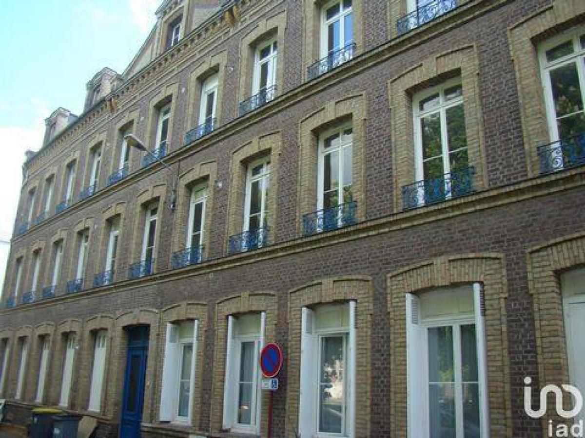 شقة 3 غرف نوم  في Elbeuf, France رقم 28021