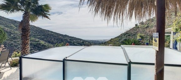 3 bedrooms House in Arenas, Spain No. 58082 6