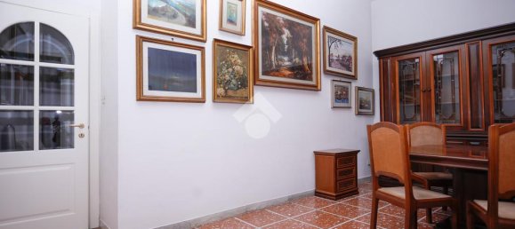1 bedroom Apartment in Rome, Italy No. 371406 8