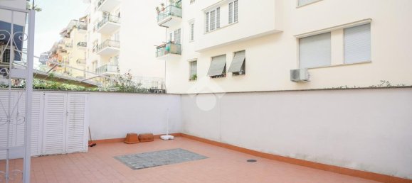 1 bedroom Apartment in Rome, Italy No. 371406 17