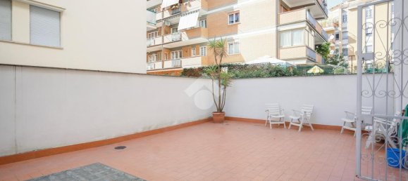 1 bedroom Apartment in Rome, Italy No. 371406 20