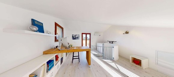 Casa de 5 divisões em Fornovo San Giovanni, Italy N.º 31692 81