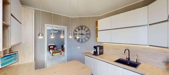 Casa de 5 divisões em Fornovo San Giovanni, Italy N.º 31692 51