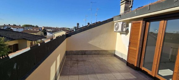 Casa de 5 divisões em Fornovo San Giovanni, Italy N.º 31692 84