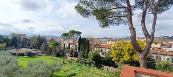 6 rooms Villa in Florence, Italy No. 203809 2