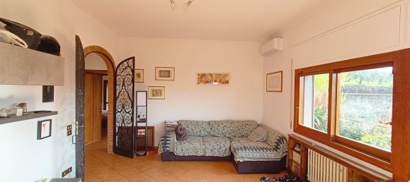 6 rooms Villa in Florence, Italy No. 203809 12
