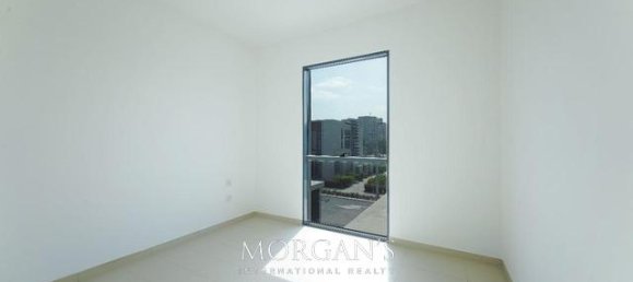 3 bedrooms Villa in Dubai Land, UAE No. 45814 8