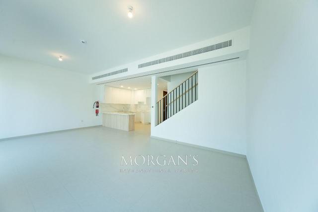 3 bedrooms Villa in Dubai Land, UAE No. 45814