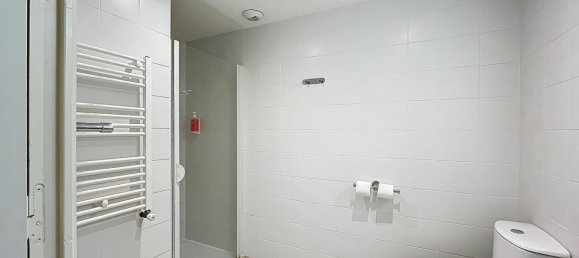 Apartamento de 1 dormitorio en Orleans, France No. 219212 3