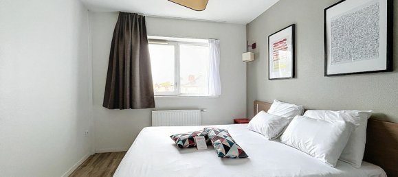 Apartamento de 1 dormitorio en Orleans, France No. 219212 5