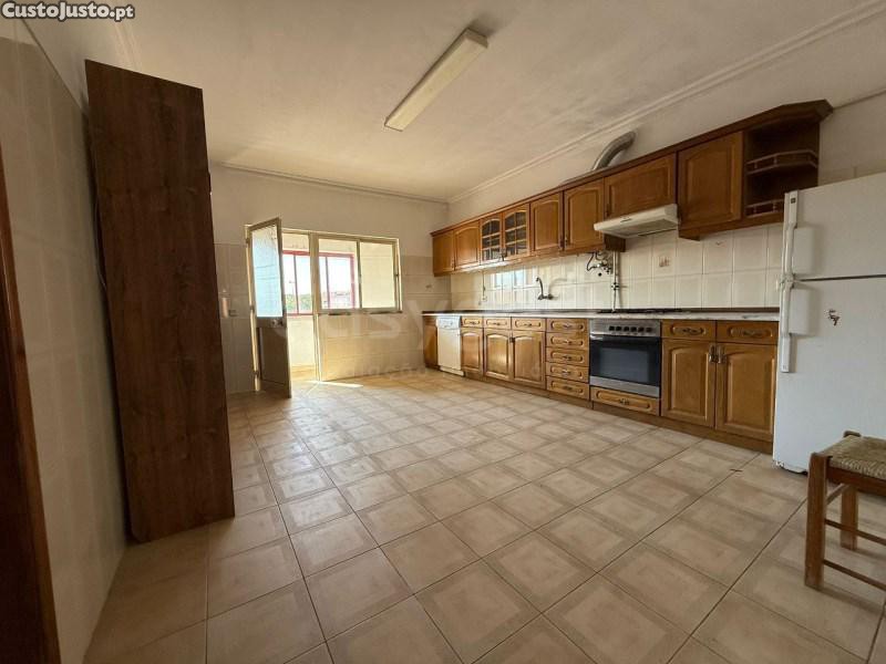 3 bedrooms Apartment in Alcains, Portugal No. 289388