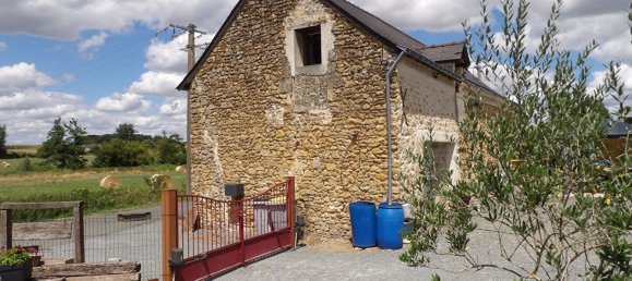 3 chambres Maison à Maine-et-Loire, France No. 278487 2