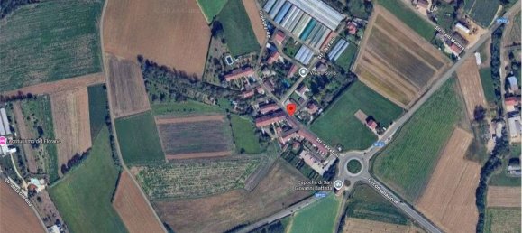 1 bedroom Garage in Chieri, Italy No. 10326 4