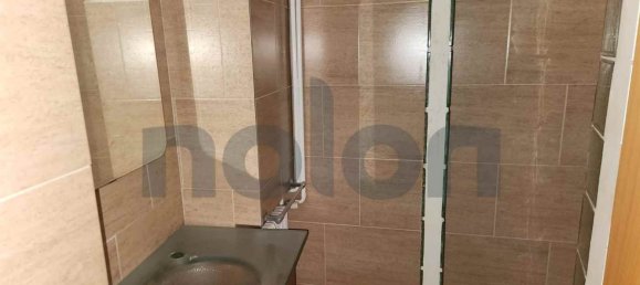 2 Schlafzimmer Wohnung in Figueres, Spain, Nr. 75498 8