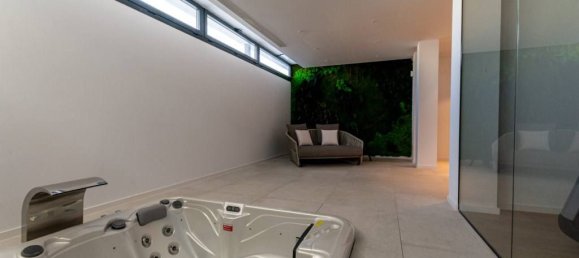 4 غرف نوم فيلا في Nueva Andalucia, Spain رقم 2899 11