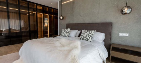 4 غرف نوم فيلا في Nueva Andalucia, Spain رقم 2899 8